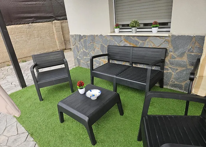 Chalet Con Piscina 50 Minutos Madrid En Escalona