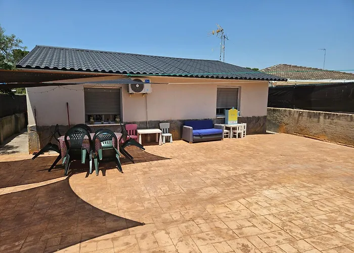 Chalet Con Piscina 50 Minutos Madrid En Escalona