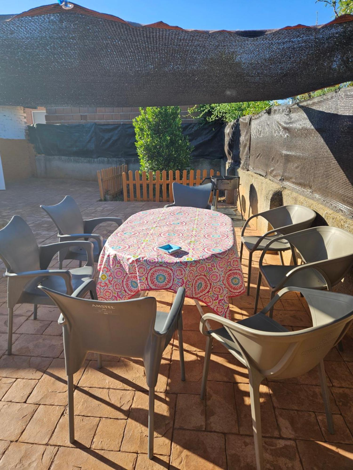 Con Piscina 50 Minutos Madrid En Escalona Hébergement de vacances