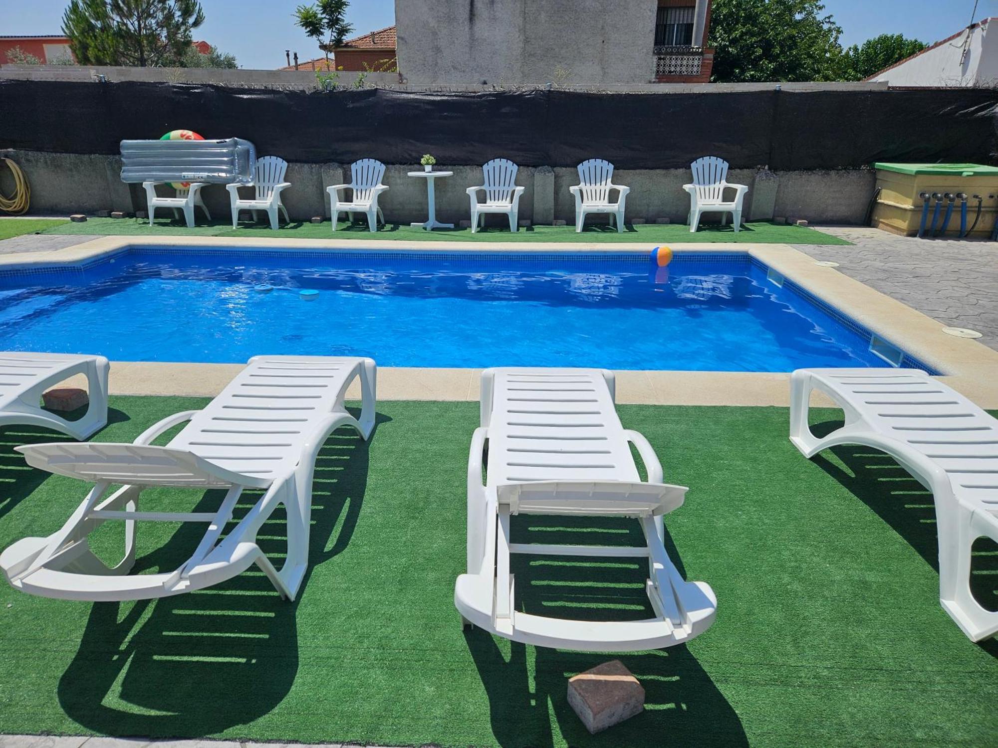 Con Piscina 50 Minutos Madrid En Escalona *